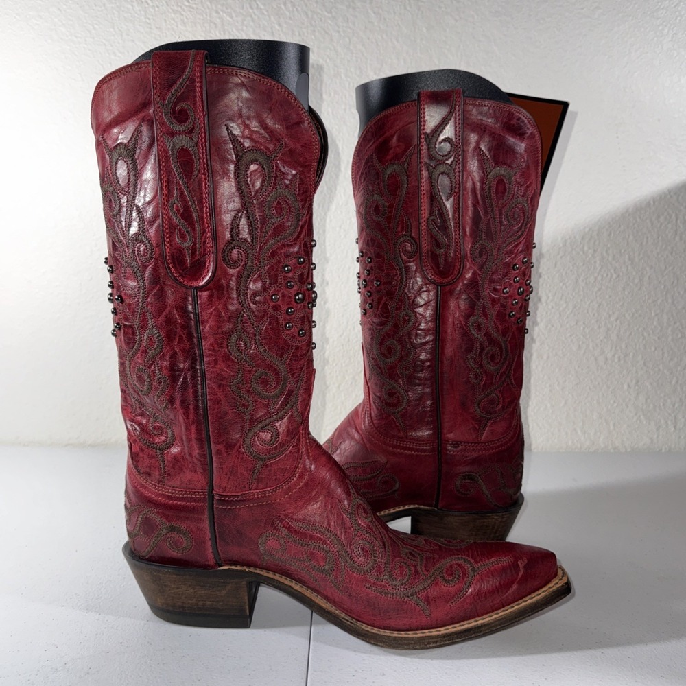 Lucchese Womens Red Burnished Mad Dog Goat Leather Cowboy Boots 8 Studded 🤠 - Picture 2 of 16